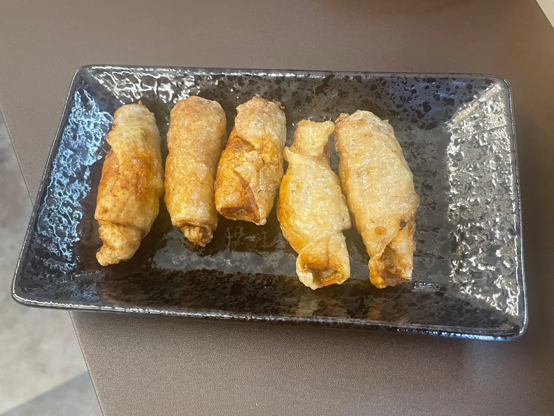 鶏皮餃子